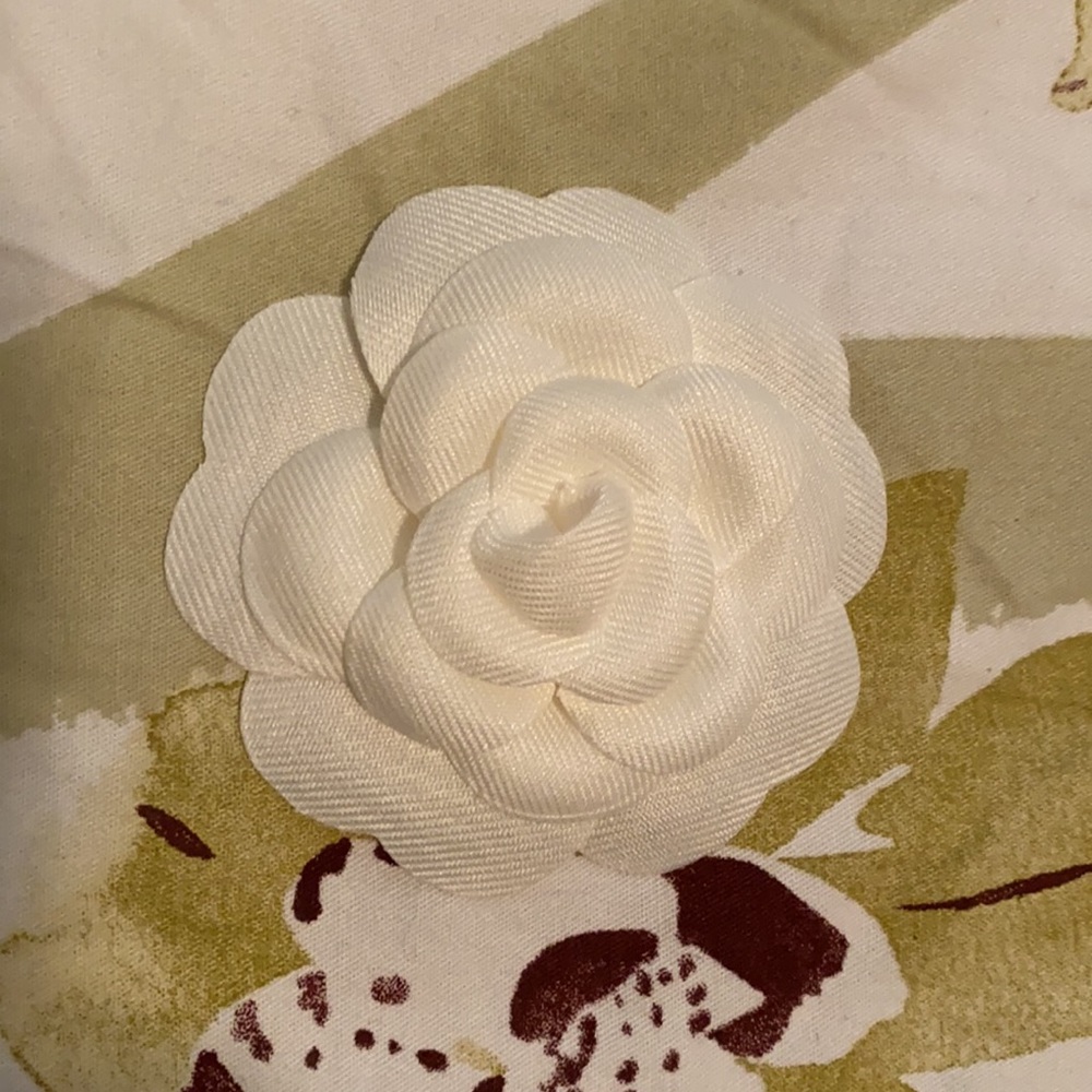 New Authentic Chanel Camilla Flower